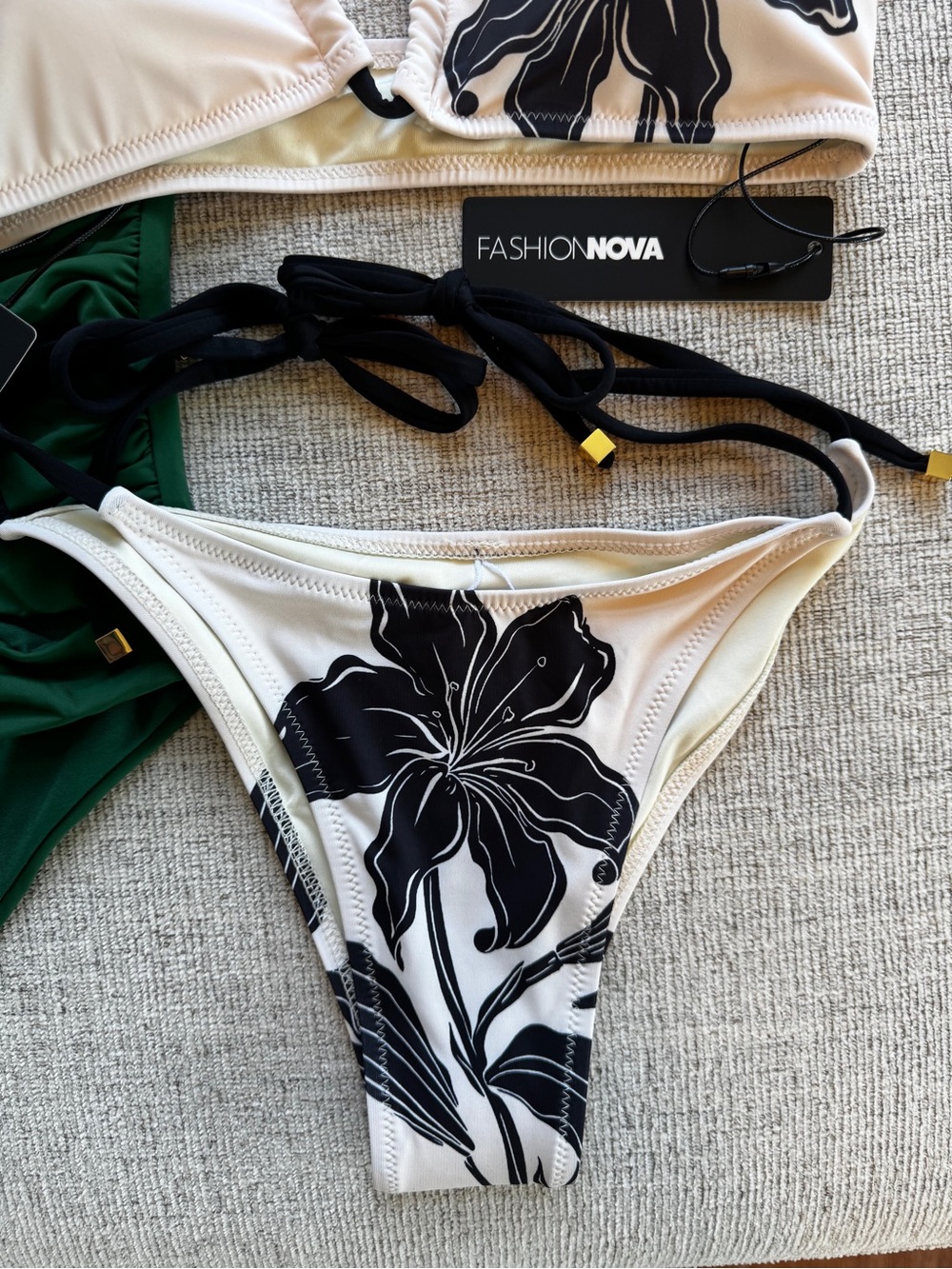 Fashion Nova Bathing Suit Floral Bikini & Green Gem One-Piece NWT - Picture 4 of 4